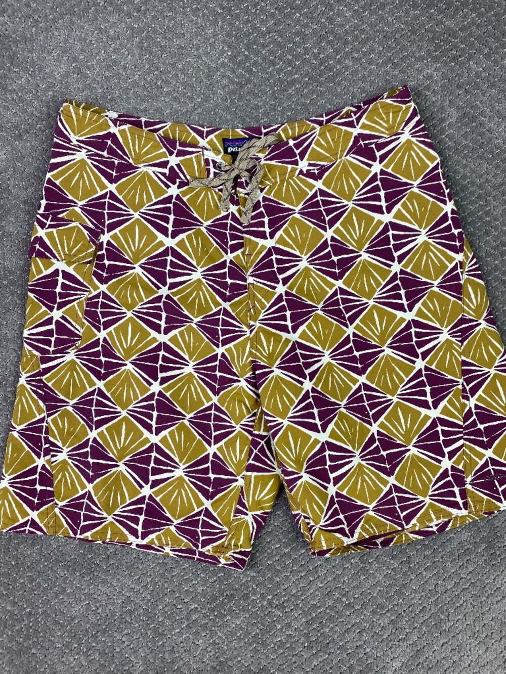 Patagonia Paddler Board Shorts Boardshorts Men's 34 Geometric Tribal Swim Trunks